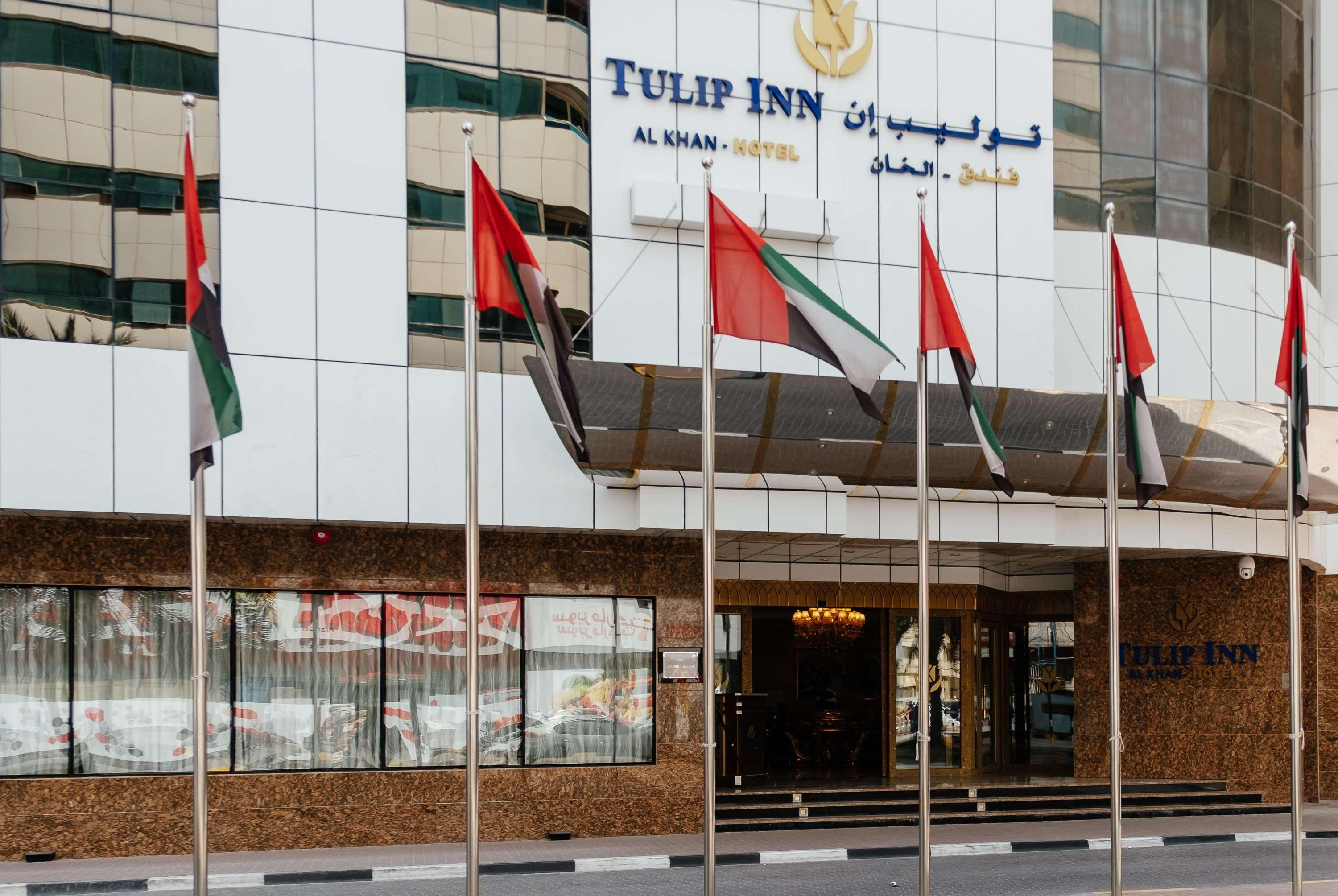 Tulip Inn Al Khan Hotel Sharjah Exteriör bild